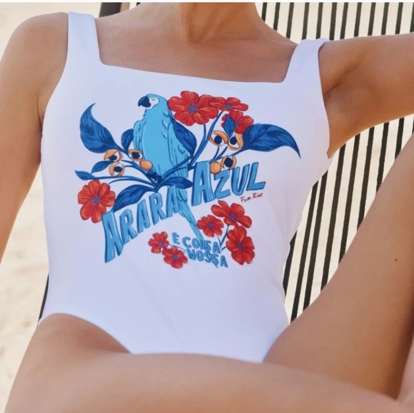FARM Rio White One Piece PARROT PRINT SWIMSUIT NWT - Picture 3 of 3